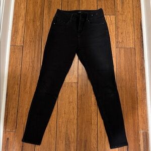 d. jeans Women's Classic Black Skinny Jeans